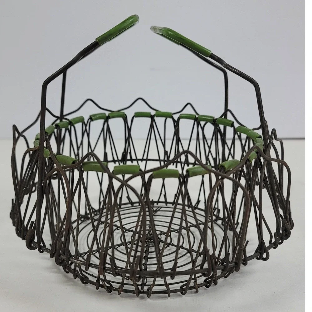 Vintage Collapsible Wire Basket French Egg Fruit Bowl Green Accents Farmhouse